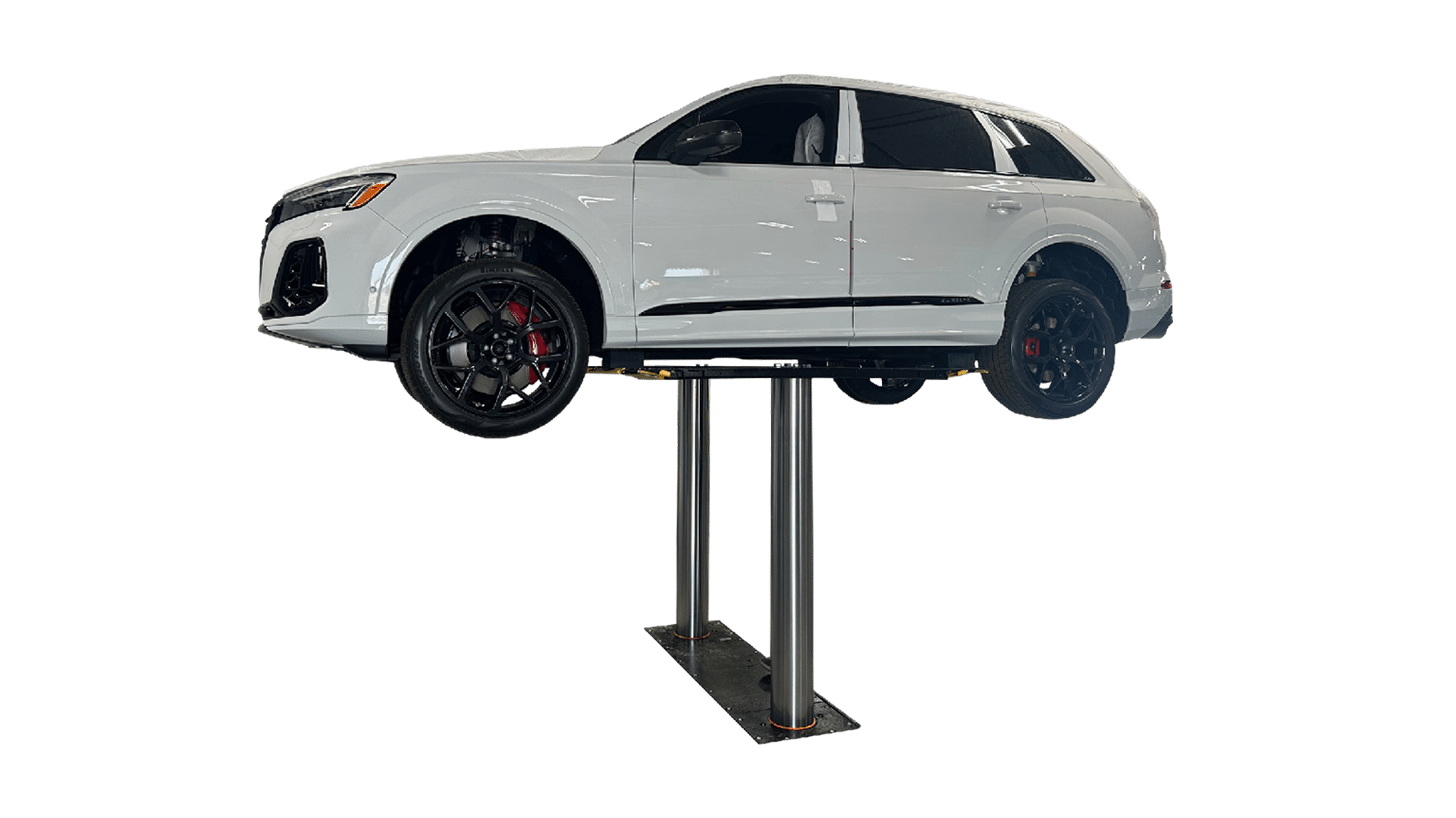 White SUV on EV1020-XP9 Lift